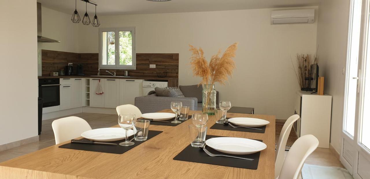 Une Maison En Provence Pierrevert 外观 照片